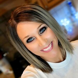 Motown Tress Fara Wig